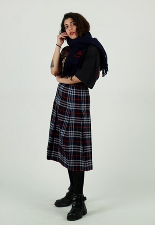 VINTAGE BURBERRY BLUE CHECK PLEATED MIDI SKIRT