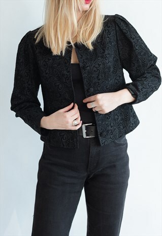 VINTAGE 90S GOTHIC PUFFER SLEEVE BLAZER IN TEXTURED BLACK