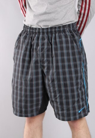 VINTAGE NIKE SHORTS