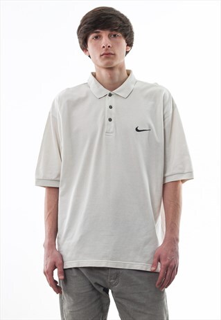 VINTAGE NIKE 90S WHITE SHORT SLEEVE