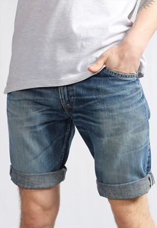 VINTAGE LEVI'S DENIM SHORTS