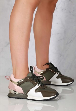 LACE UP CHUNKY SOLE TRAINER IN KHAKI