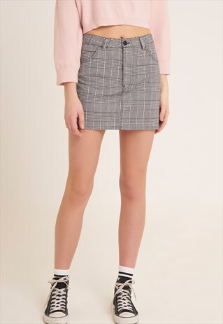 SUBDUED CHECKERED A-LINE SKIRT