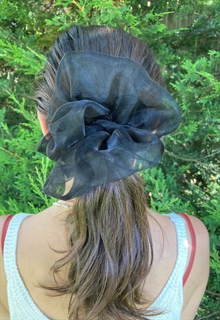 GIANT HAIR SCRUNCHIES