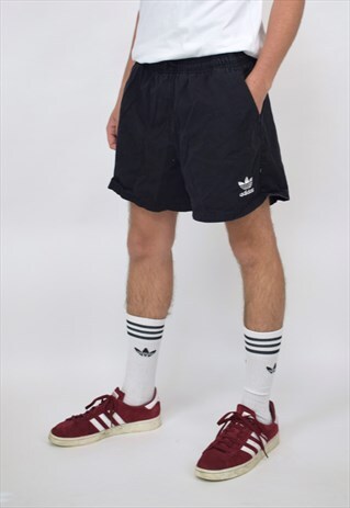 VINTAGE 90'S ADIDAS BLACK SHORTS WITH POCKETS