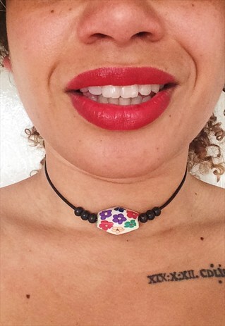 HANDMADE FLOWER POWER CHOKER