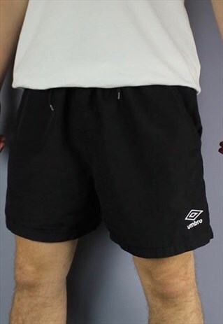 VINTAGE UMBRO SHORTS IN NAVY WITH EMBROIDERED LOGO AND DRAWS