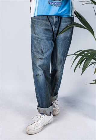 VINTAGE LEVI'S 501 JEANS IN BLUE WITH PAINT MARKS