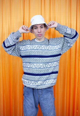 VINTAGE 80S JUMPER GREY WHITE BLUE BLACK STRIPED GEOMETRIC