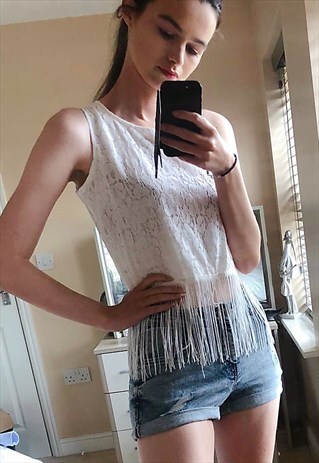 FLORAL LACE VEST TOP WITH FRINGE DESIGN HEM IN WHITE