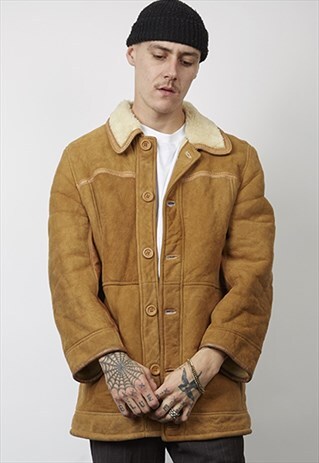 VINTAGE 80'S TAN LEATHER DETAIL SHEEPSKIN COAT