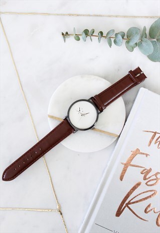 DARK BROWN FAUX LEATHER LARGE WHITE SIMPLE SILVER FACE WATCH