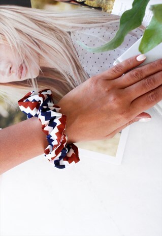 BLUE,BROWN & WHITE PRINT SCRUNCHIE HAIR BAND TIE