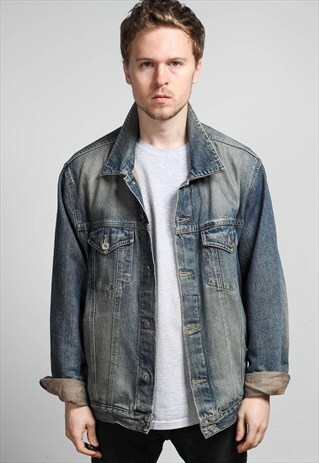 VINTAGE DENIM JACKET