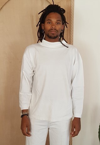 90S MINIMALIST SPORTSWEAR WHITE MOCK TURTLE NECK LARGE