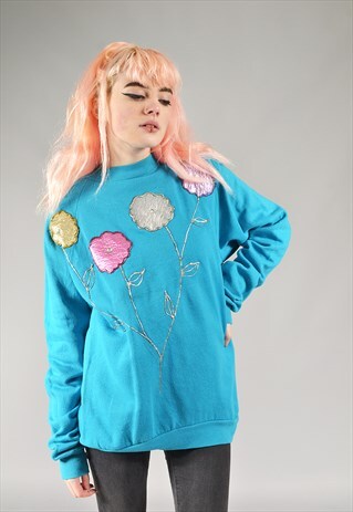 VINTAGE BLUE SEWN FLOWERS SWEATER