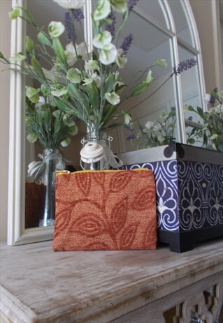 Burnt Orange Oval Leaf make-up bag