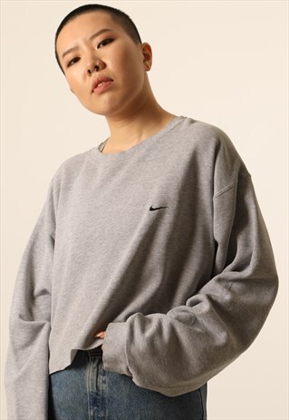 VINTAGE NIKE EMBROIDERED LOGO CROPPED SWEATSHIRT