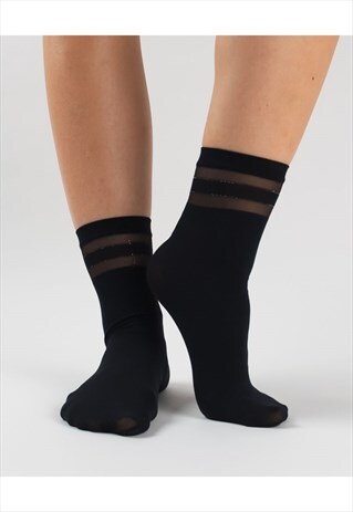STRIPED MESH TRIMMED SOCKS