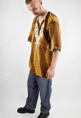 VINTAGE 80S OVERSIZED LONGLINE AFRICAN PRINT S/S SHIRT