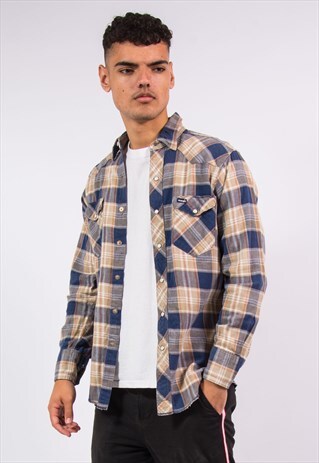 VINTAGE WRANGLER SHIRT MADE IN THE USA