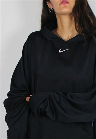 nike training pants tapered