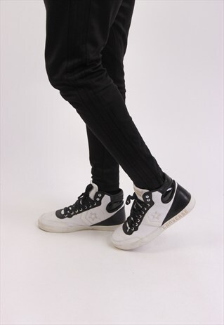 VINTAGE CONVERSE LEATHER TRAINERS
