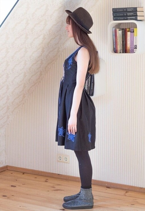 garment image