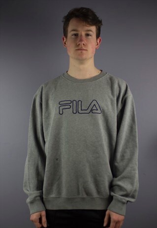 VINTAGE FILA SWEATSHIRT IN GREY COLOURWAY AND SIZE MEDIUM. F