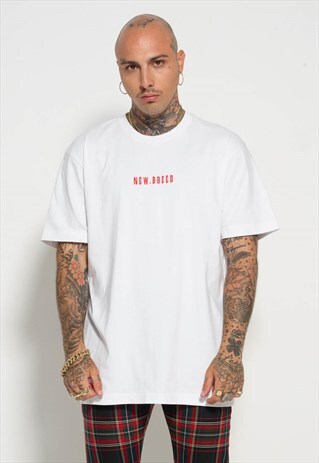 WHITE RED GOTHIC N LOGO T-SHIRT