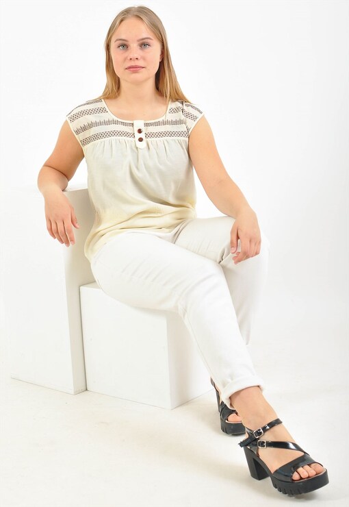 garment image