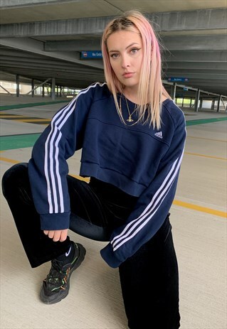 VINTAGE ADIDAS CROPPED EMBROIDERED REWORK SWEATSHIRT