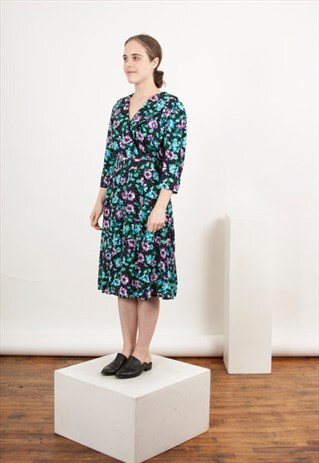 BOLD FLOWER PLEATED DRESS / SHORT SLEEVE SUMMER DRESS