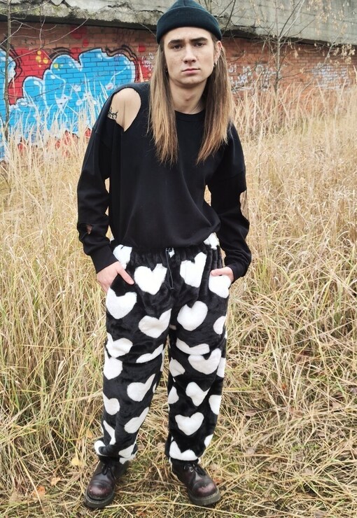garment image