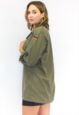 VINTAGE KHAKI MILITARY SHIRT / JACKET