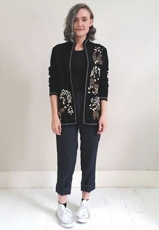 VINTAGE 90'S BLACK AND WHITE EMBROIDERED CARDIGAN