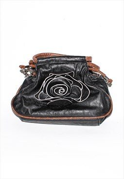 Vintage 90s small faux leather shoulder bag in black