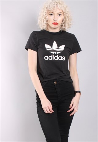 VINTAGE ADIDAS T-SHIRT