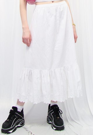 Y2K VINTAGE WHITE MAXI BAGGY SKIRT BOHO