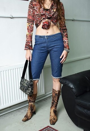 VINTAGE Y2K MEDIUM WAIST SKINNY DENIM CAPRI JEANS SHORTS