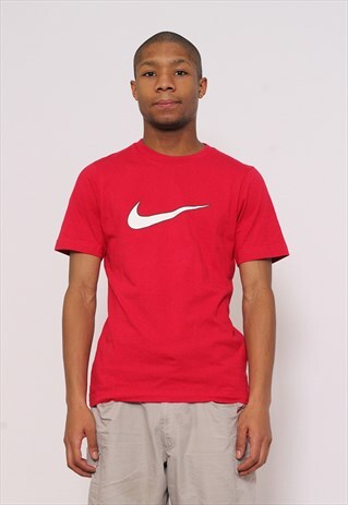 VINTAGE NIKE T SHIRT