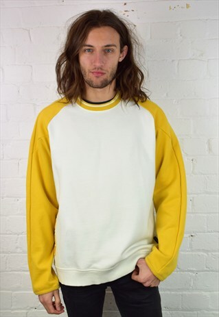 VINTAGE 90'S ADIDAS SWEATSHIRT
