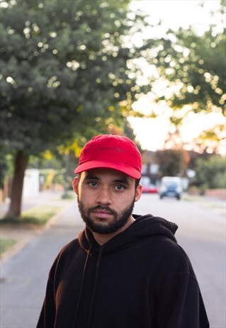 VINTAGE 90'S CALVIN KLEIN CAP IN RED