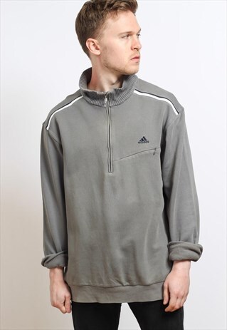 VINTAGE ADIDAS HALF ZIP SWEATSHIRT