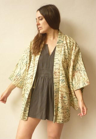 VINTAGE ABSTRACT FLORAL PATTERN JAPANESE KIMONO JACKET