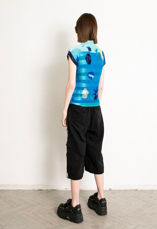 garment image