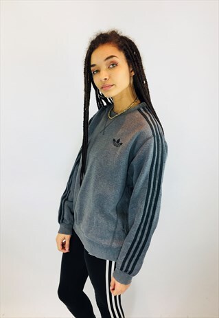 VINTAGE ADIDAS EMBROIDERED TREFOIL SWEATSHIRT