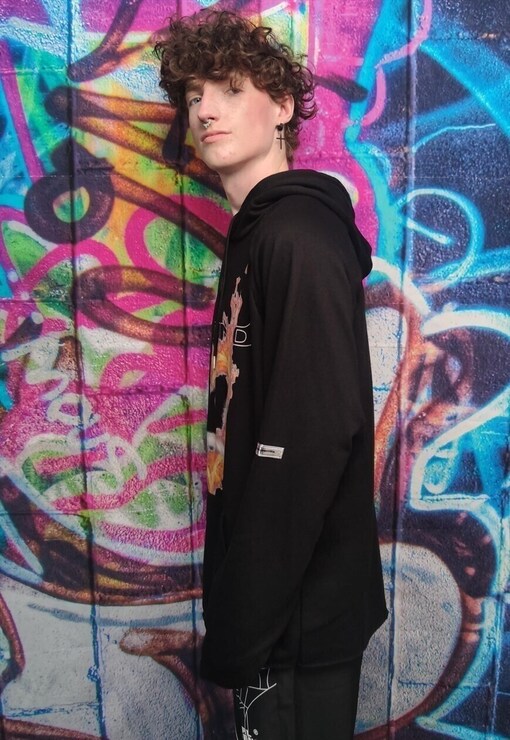 garment image