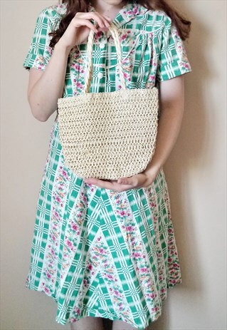 BASKET BAG STRAW BAG SUMMER FESTIVAL INDIE HOLIDAYS