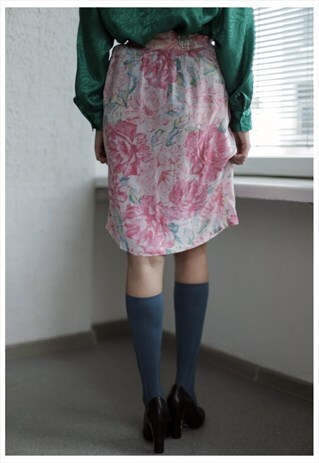 VINTAGE 70'S WHITE FLOWER PRINT BUTTON UP SKIRT